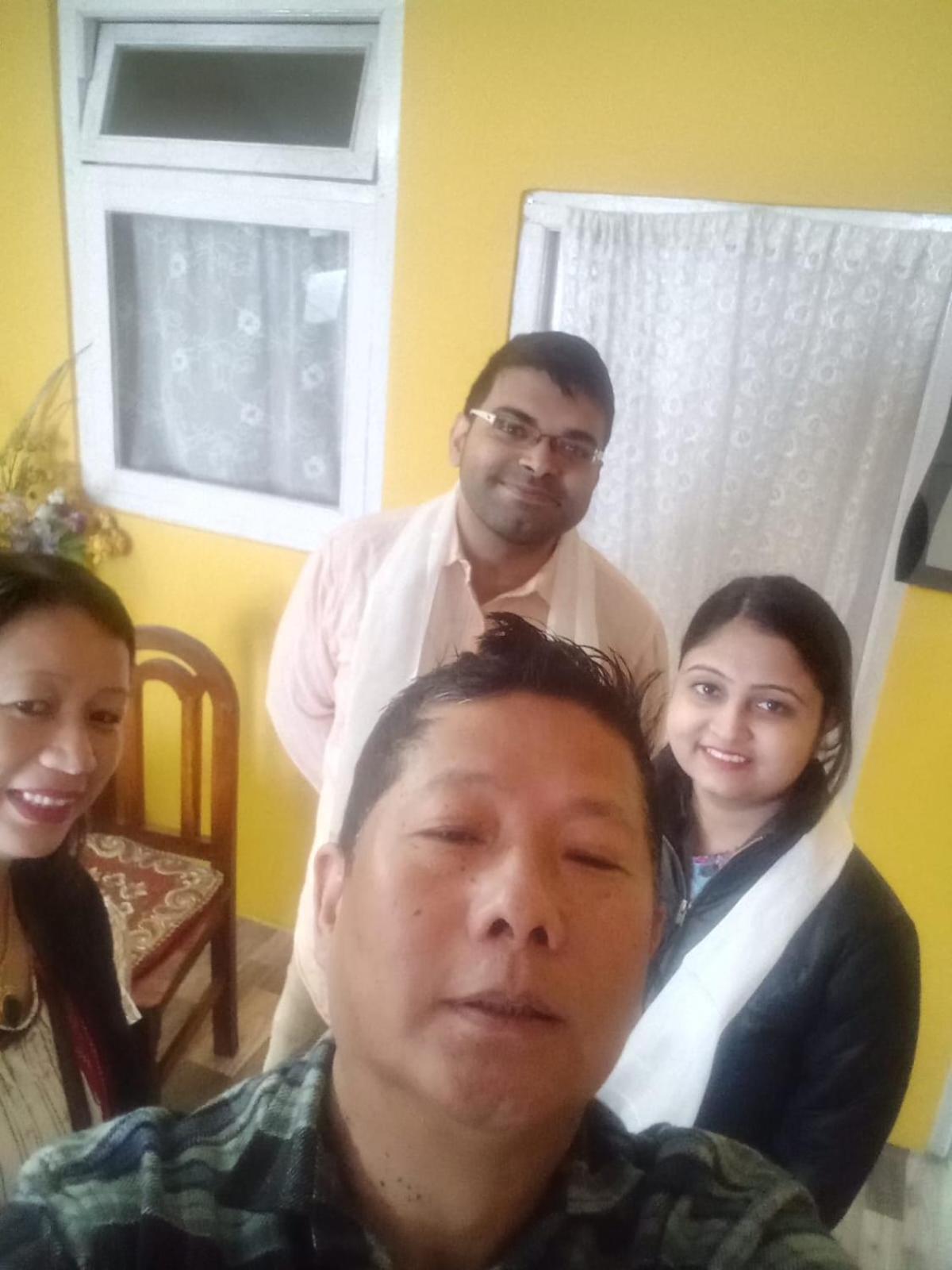 Beverly Hills Home Stay Darjeeling  Esterno foto