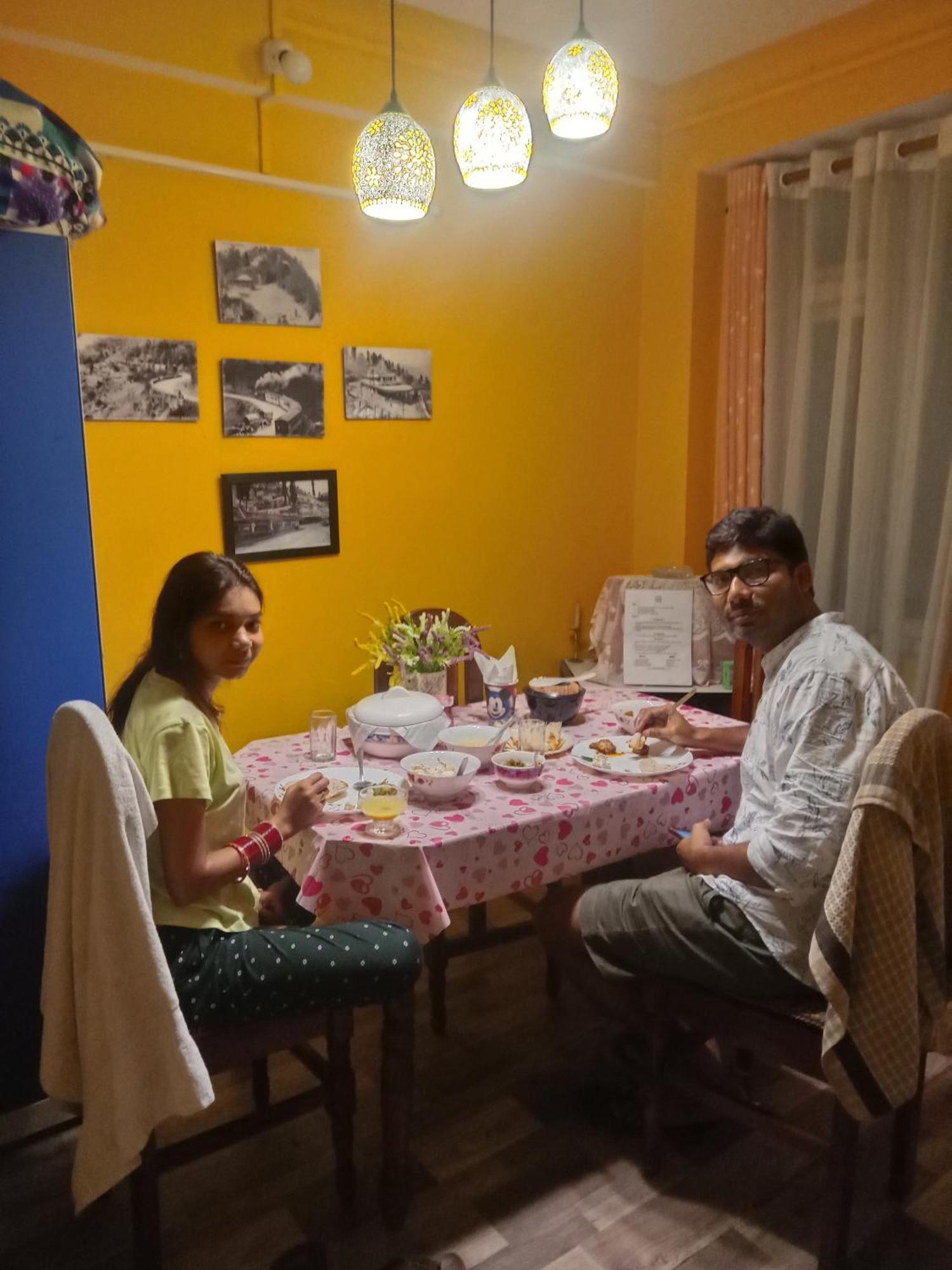 Beverly Hills Home Stay Darjeeling  Esterno foto
