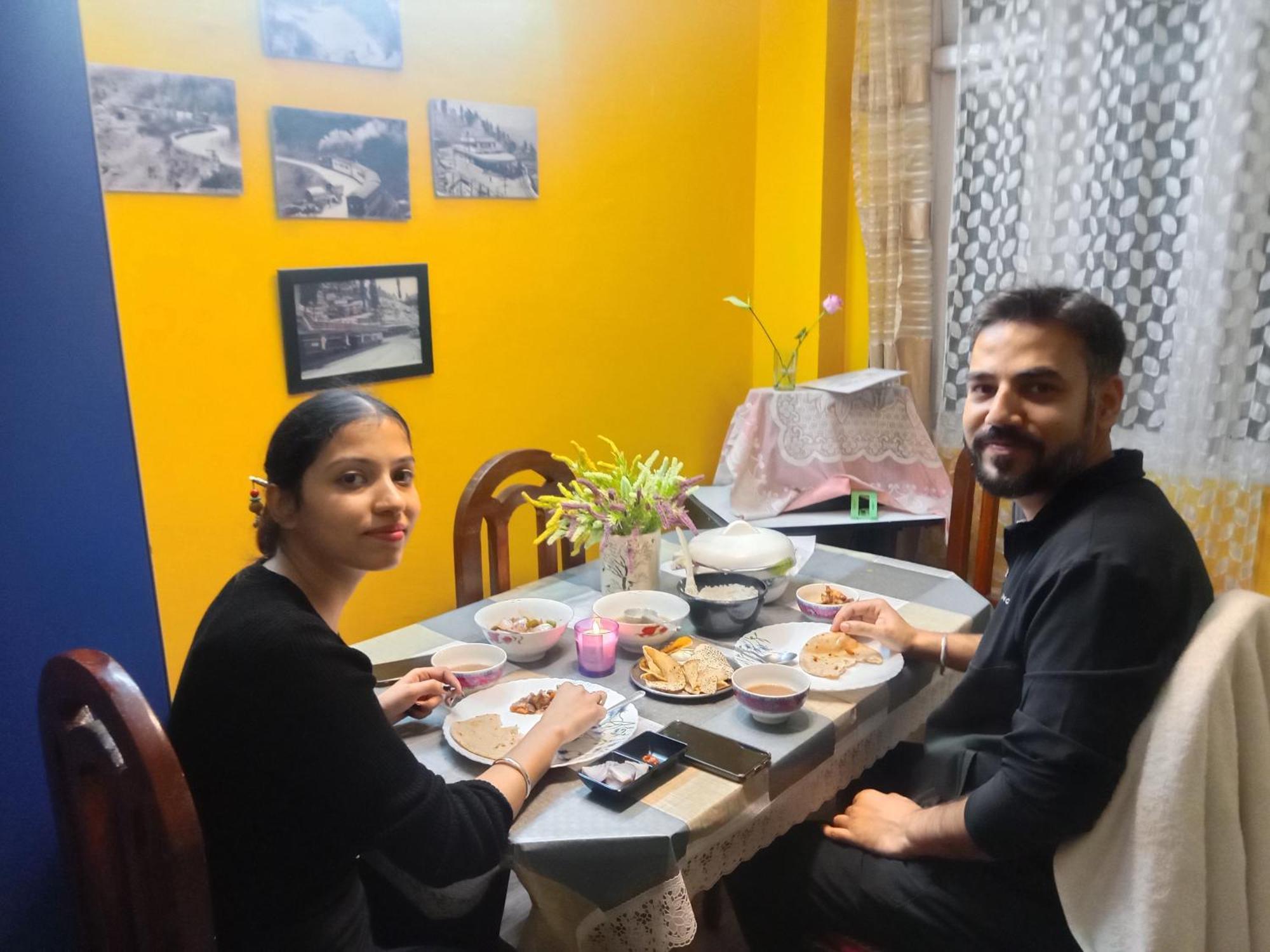 Beverly Hills Home Stay Darjeeling  Esterno foto